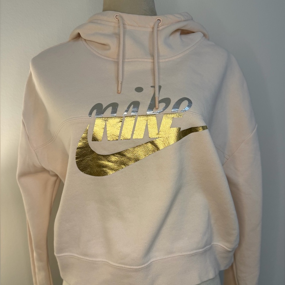 New! Nike Women’s Sportswear Club Fleece Pullover Hoodie Pink Gold